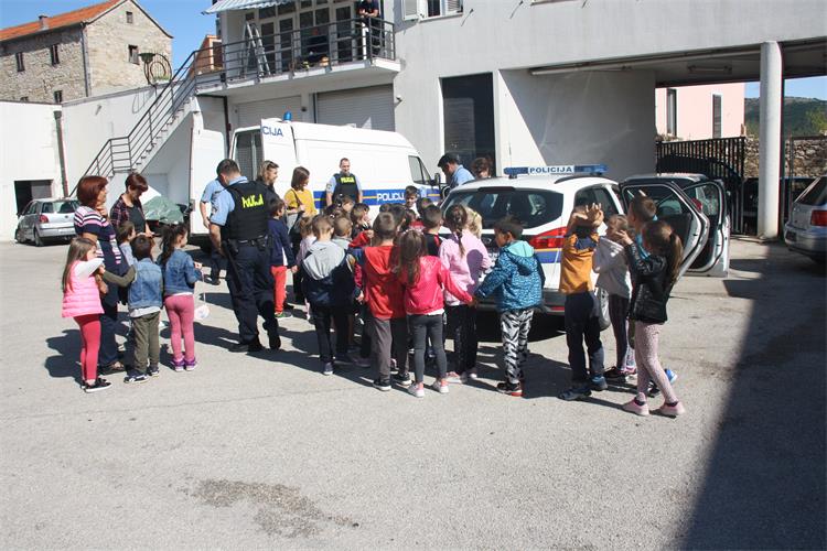 Slika \PU_SK\slike\vijesti\Tjedan otvorenih vrata Drniš 2019\naslovna.JPG